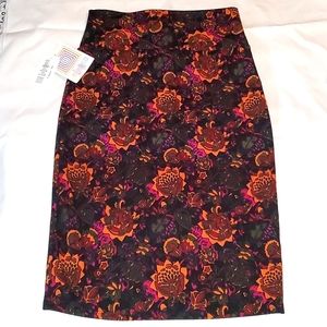 LulaRoe Cassie Floral Pencil Skirt (NWT) | XS